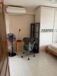 Blk 1 Hougang Avenue 3 (Hougang), HDB Executive #533957231